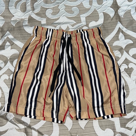 Burberry shorts